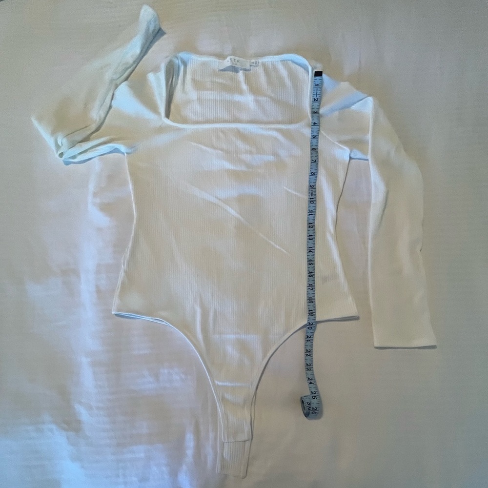 ASTR the label Square Neck Long Sleeve Body Suit - Picture 8 of 12